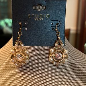 Pearl, Gold & Crystal Beaded Earrings